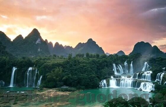 糖心app免费版百度云-被封锁的诱惑，免费糖心app的云端迷思